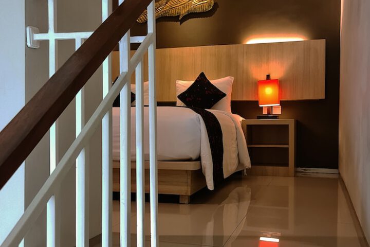 Room 29 of 66
