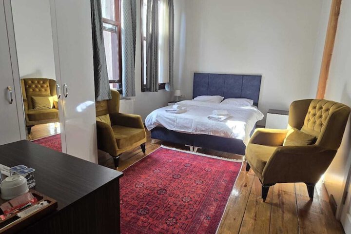 Room 17 of 64