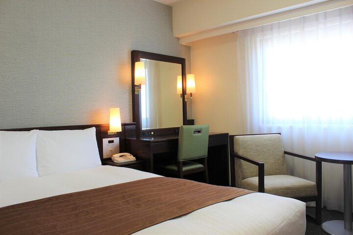 Room 10 of 44