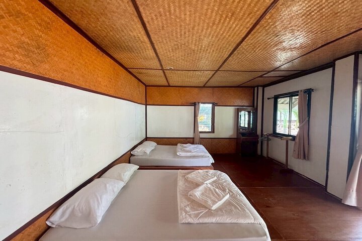 Room 26 of 68