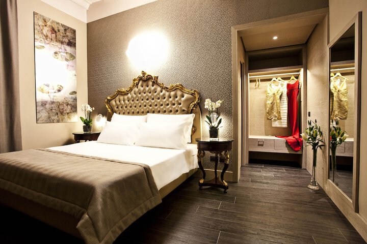Room 45 of 117