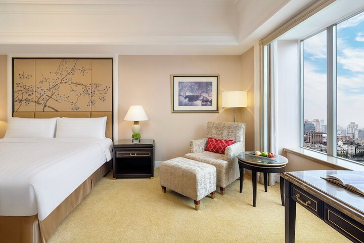 Room 72 of 229