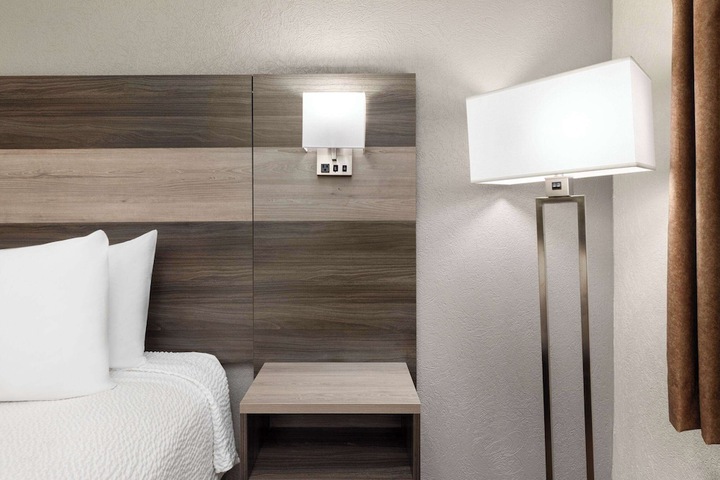 Room 20 of 43