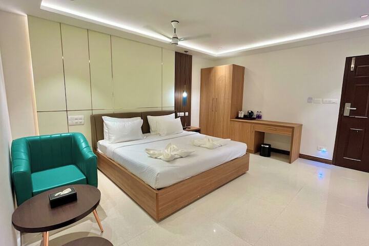 Room 55 of 97