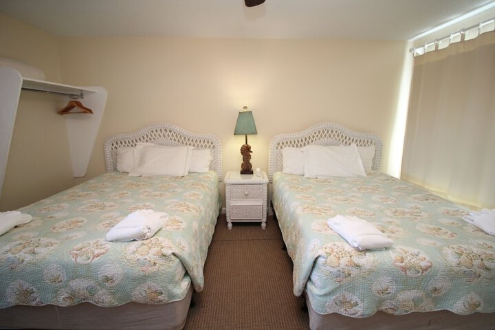 Room 12 of 44