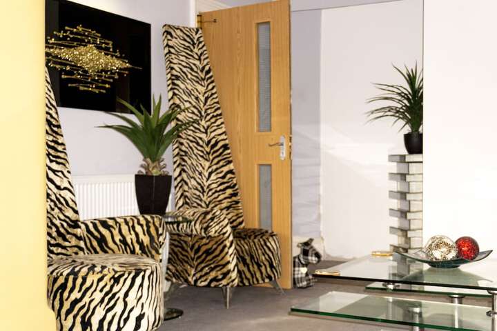 Entrance & Lobby