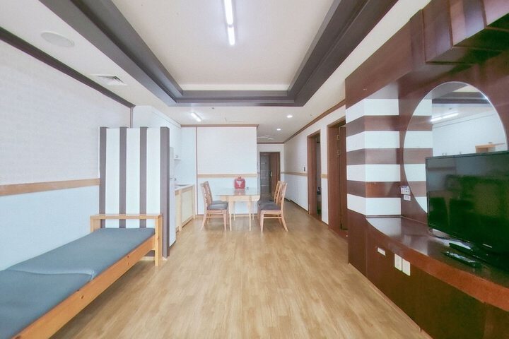 Room 20 of 45