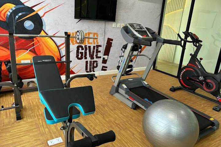 Health and Fitness 20 of 53