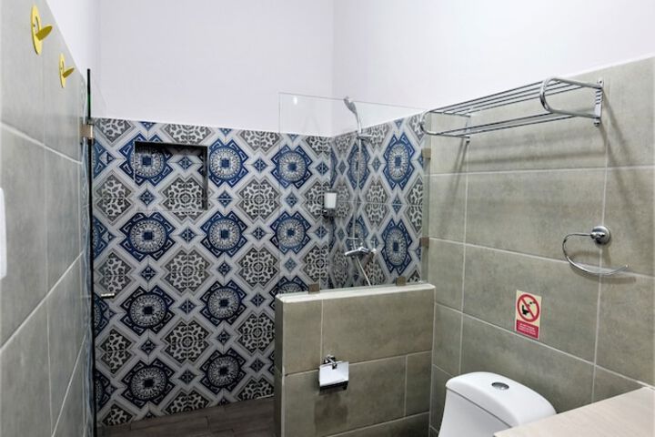 Room 14 of 34