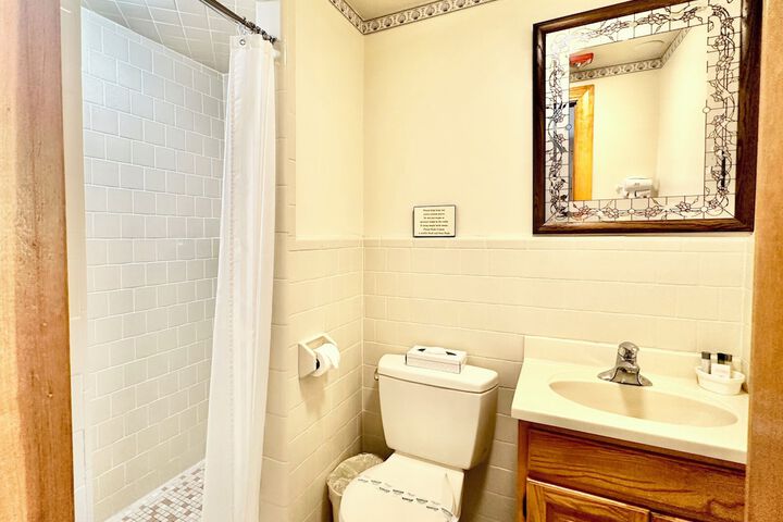 Room 75 of 100