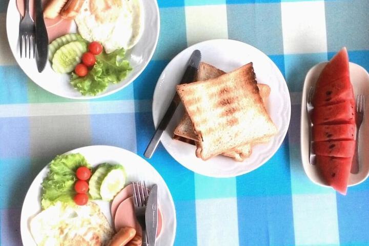 Dining Photos