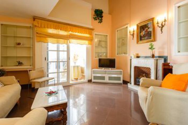 Image of Balcon De Las Flores