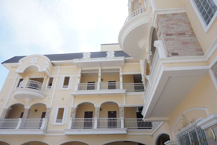 The Nine Mansion