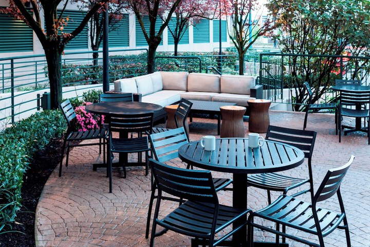 BBQ/picnic area