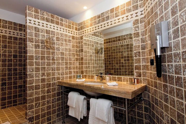Bathroom Interior Photo