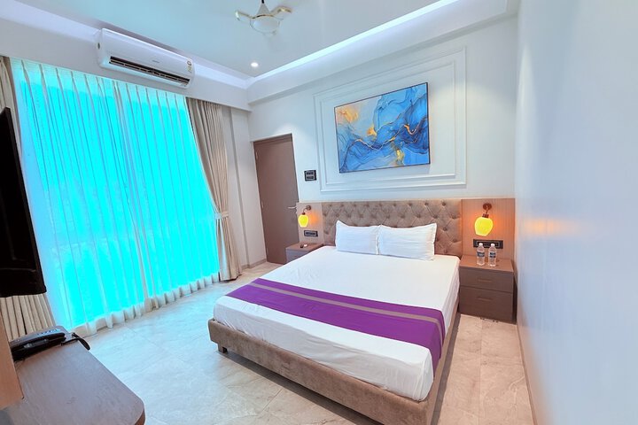 Room 14 of 63