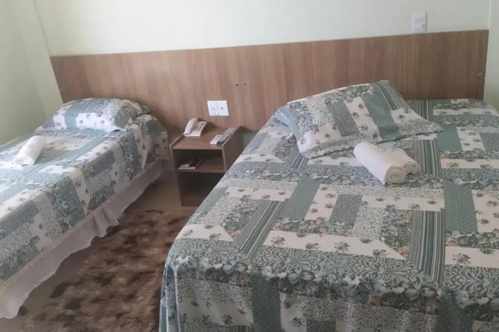 Room 3 of 20