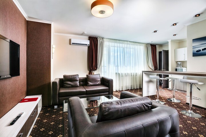 Room 37 of 110