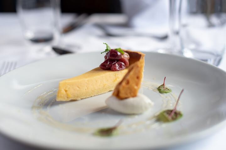 Dining 64 of 105