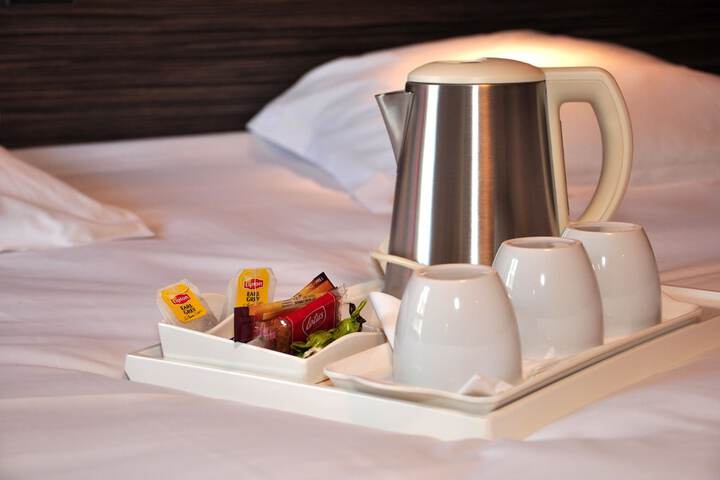 Breakfast/Coffee Service 21 of 46
