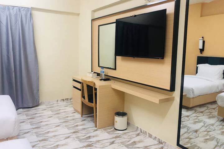 Room 15 of 39
