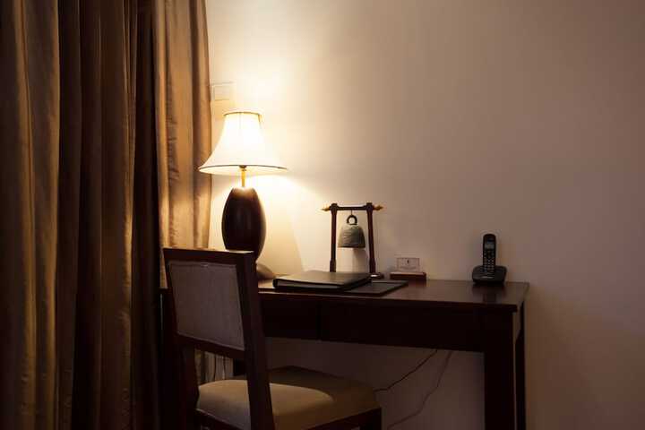 Room 10 of 75
