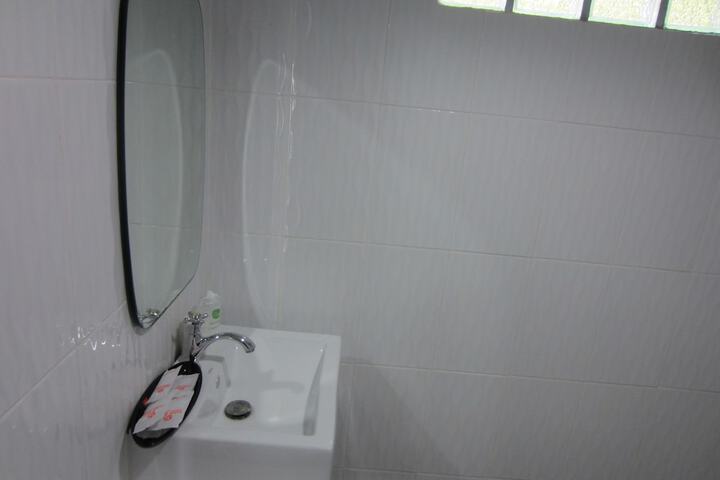 Room 45 of 63