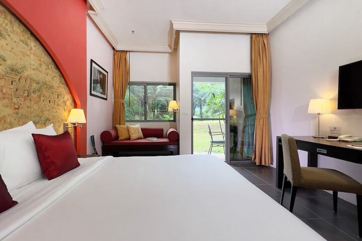 Room 20 of 115