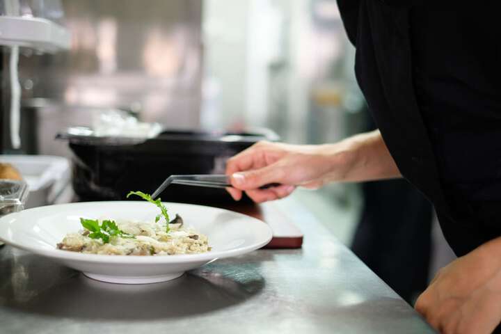 Dining 178 of 283