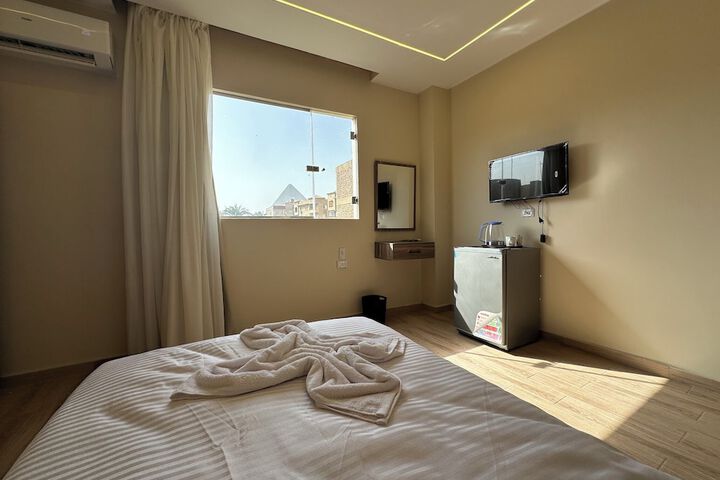 Room 7 of 109