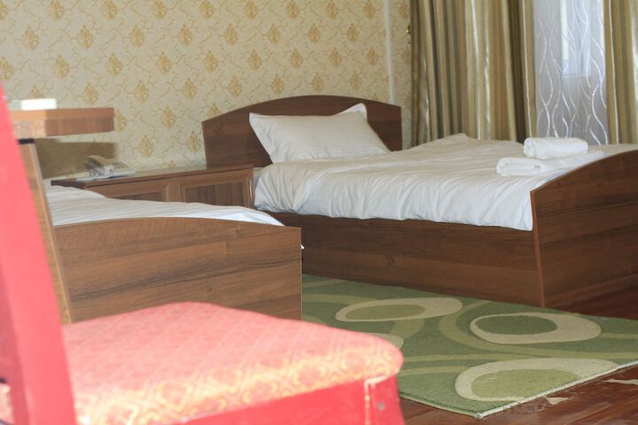 Room 18 of 30