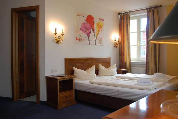 Room 8 of 31