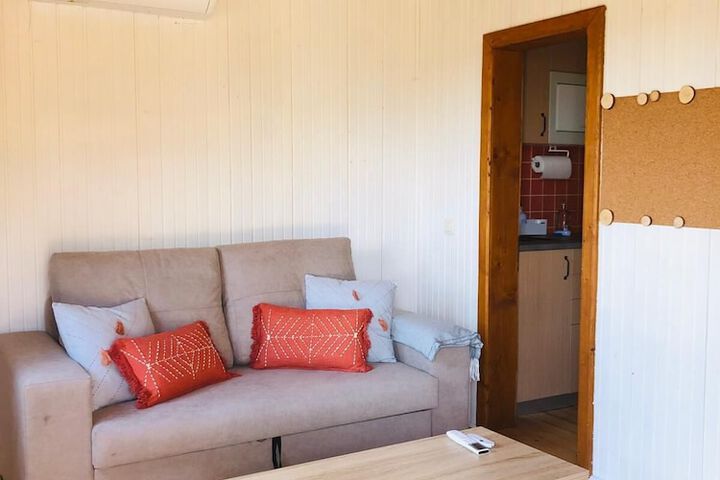 Room 26 of 60