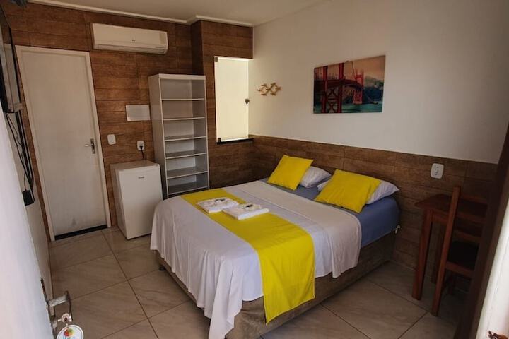 Room 15 of 37