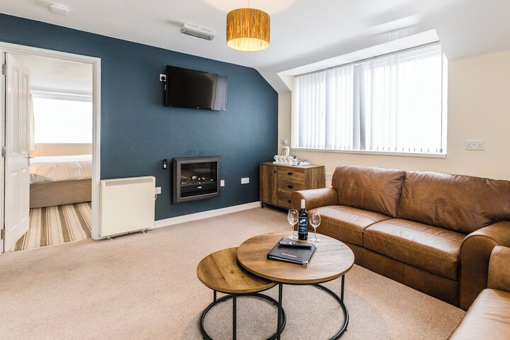 Room 14 of 36