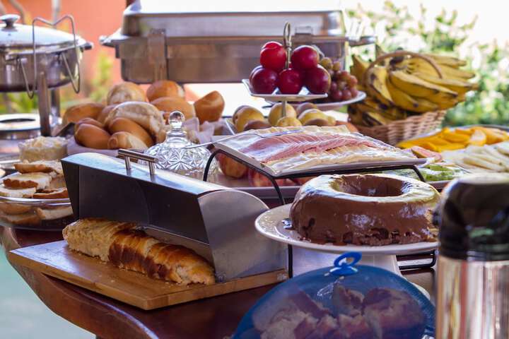 Breakfast/Coffee Service 25 of 33