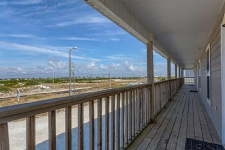 Terrace/Patio 2 of 38