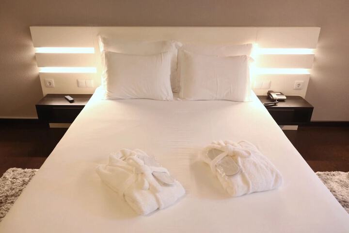 Room 40 of 80