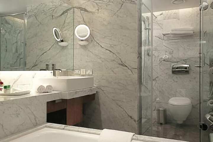 Clean Restrooms