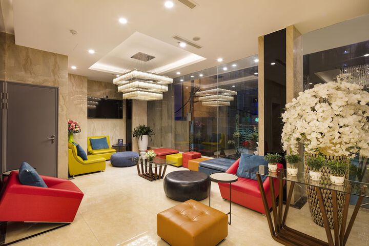 Hotel Interior 5 of 130