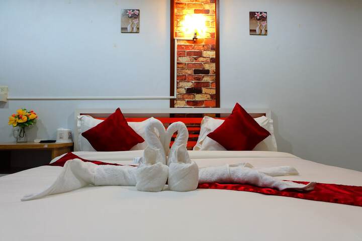 Room 14 of 34