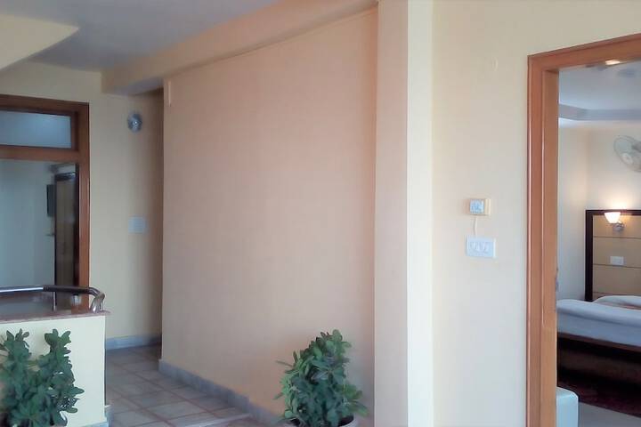 Room 17 of 120