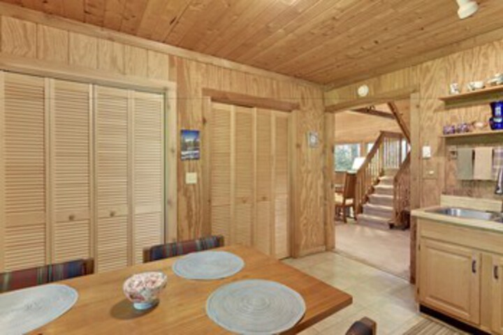 Room 5 of 40