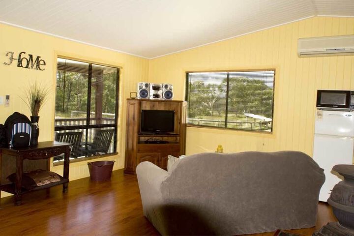 Room 11 of 27