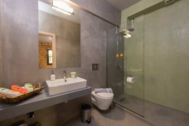 Room 5 of 54