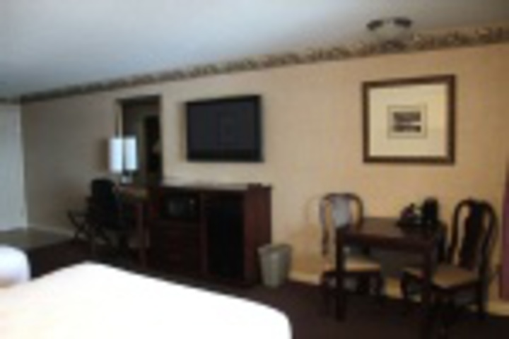 Room 41 of 168