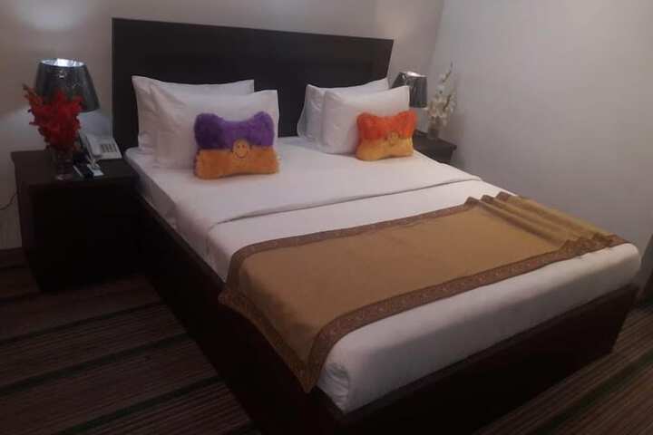 Room 7 of 7