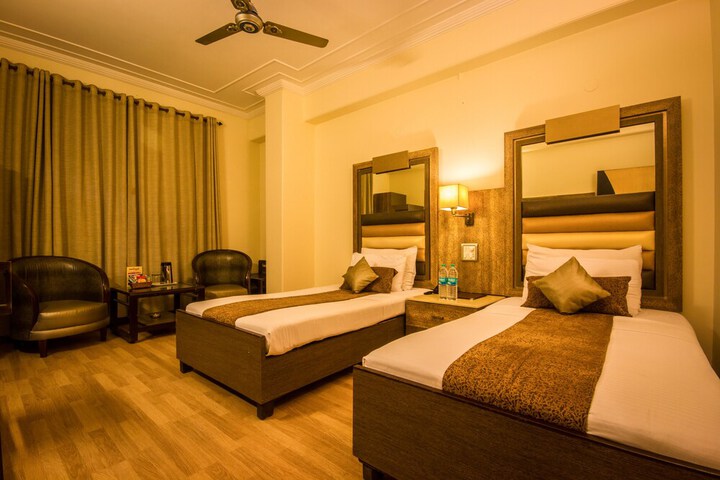 Room 20 of 29