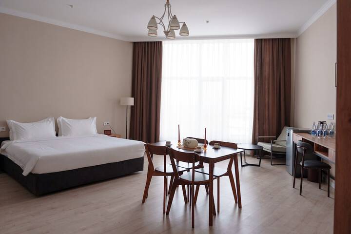 Room 3 of 49