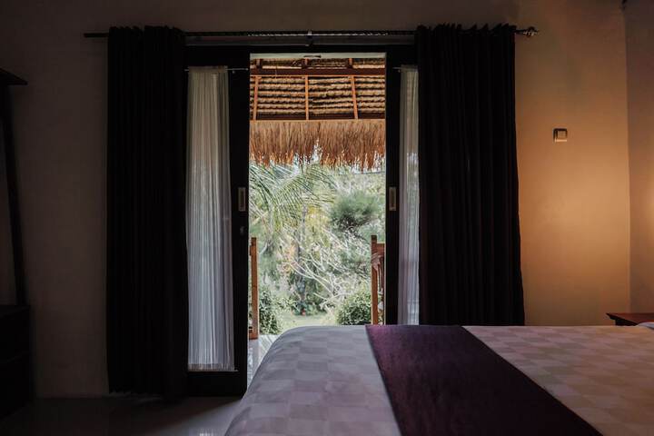 Room 8 of 23